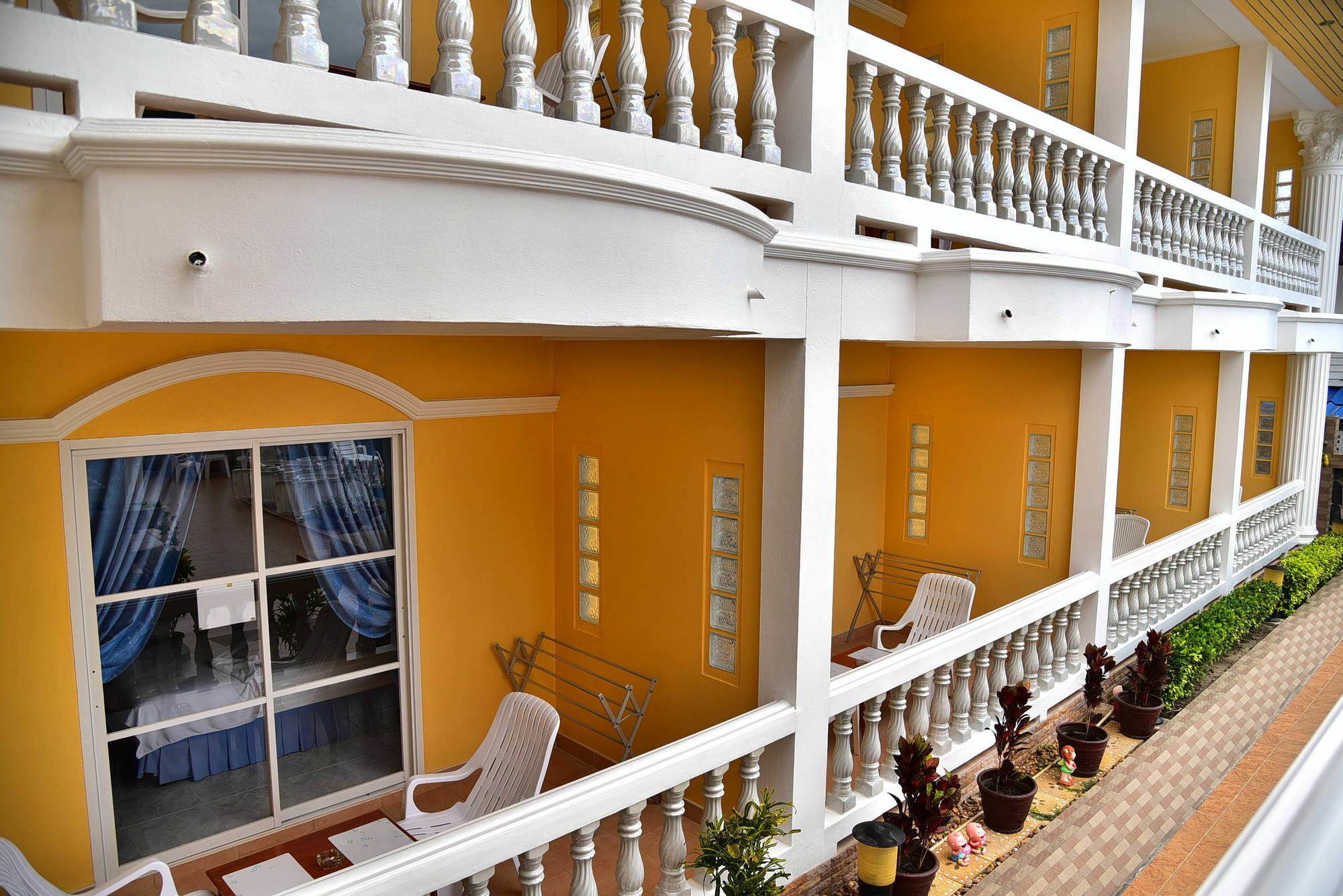 Sun Beach Guesthouse Prachuap Khiri Khan Exterior photo